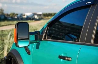 Dan-Doi-Mau-Xe-Ford-Ranger-Raptor-Xanh-Luc-Bao-2