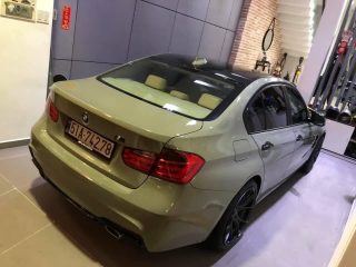 Dán Đổi Màu Xe BMW 320i Xanh Lá
