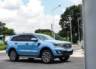Dán Đổi Màu Xe Toyota Fortuner Blue Sky