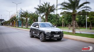 Dán-Đổi-Màu-Xe-Vinfast-Lux-SA-Style-Đen-Trắng.5