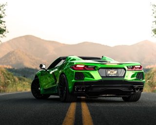 Dán Đổi Màu Xe Chevrolet Corvette C8 R Xanh Lá