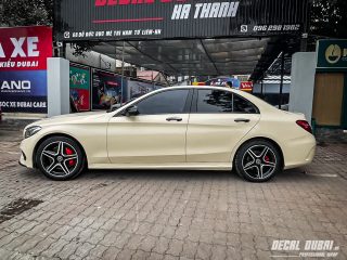 Dán Đổi Màu Xe Mercedes Màu Kem Barbie